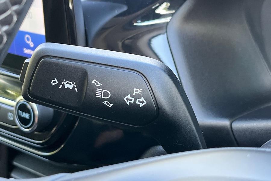 Ford FIESTA Photo autoimg-7880774aa92b28855b2b77d7e6aa5e014e4b8aa2.jpg