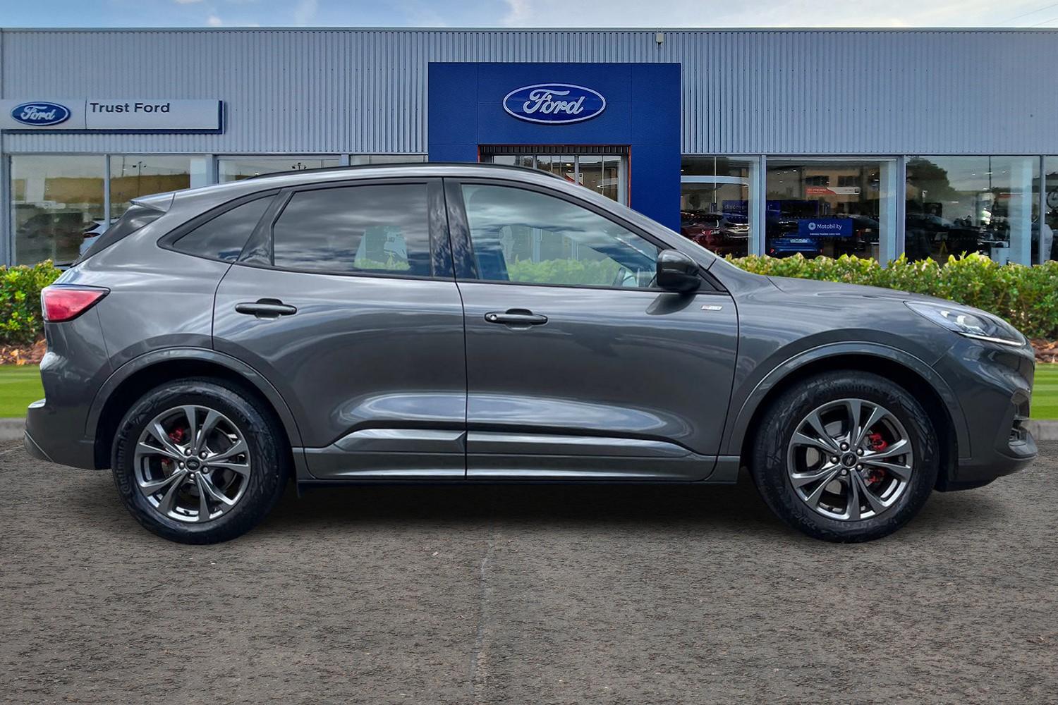 Ford Kuga Photo 2
