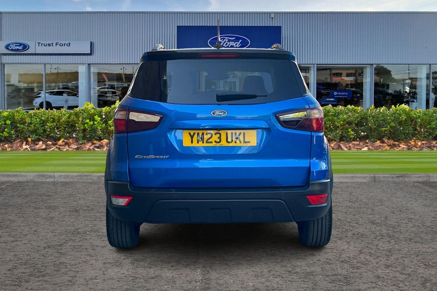 Ford ECOSPORT Photo 6
