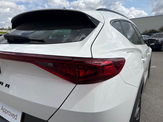 CUPRA Formentor Photo 18