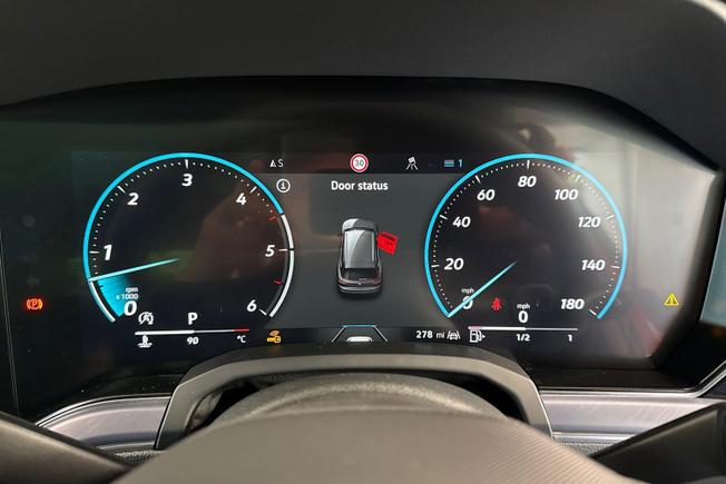 Volkswagen Touareg Photo 15