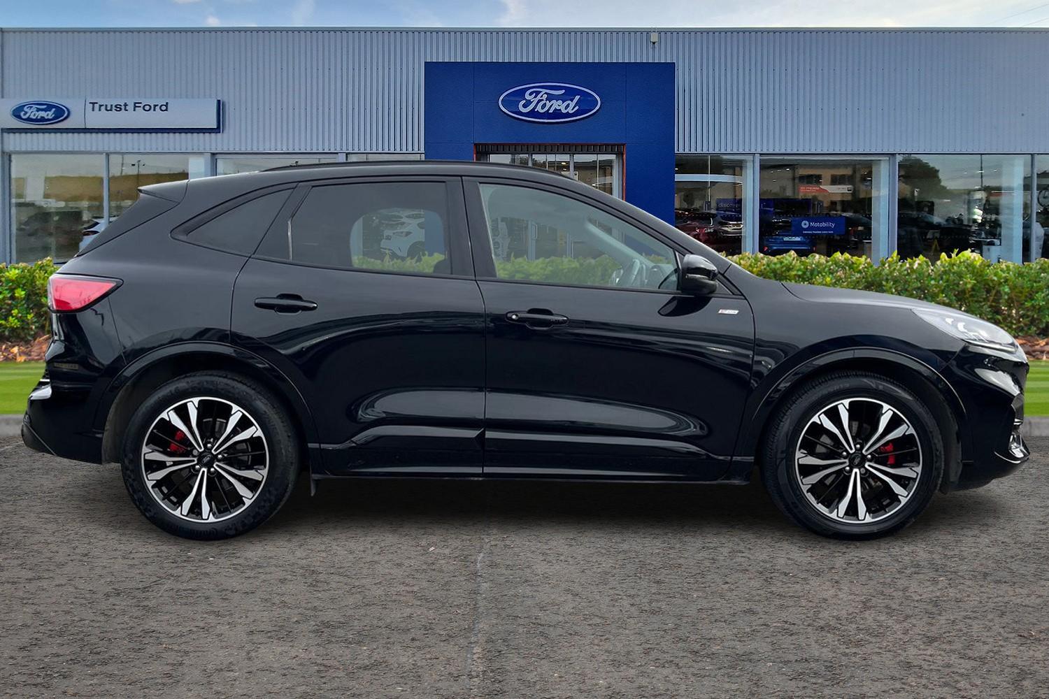 Ford KUGA Photo 2