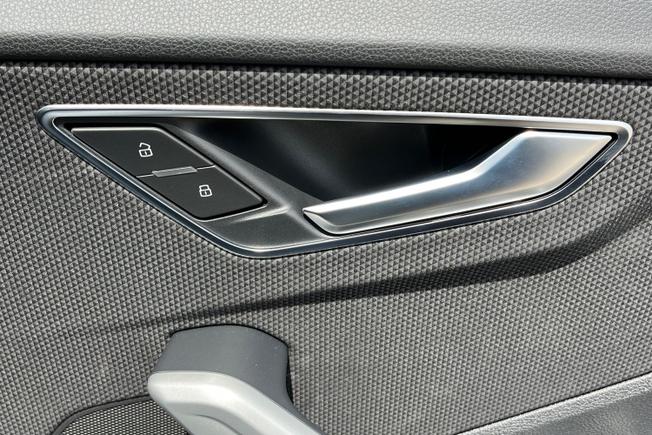 AUDI Q2 Photo 42