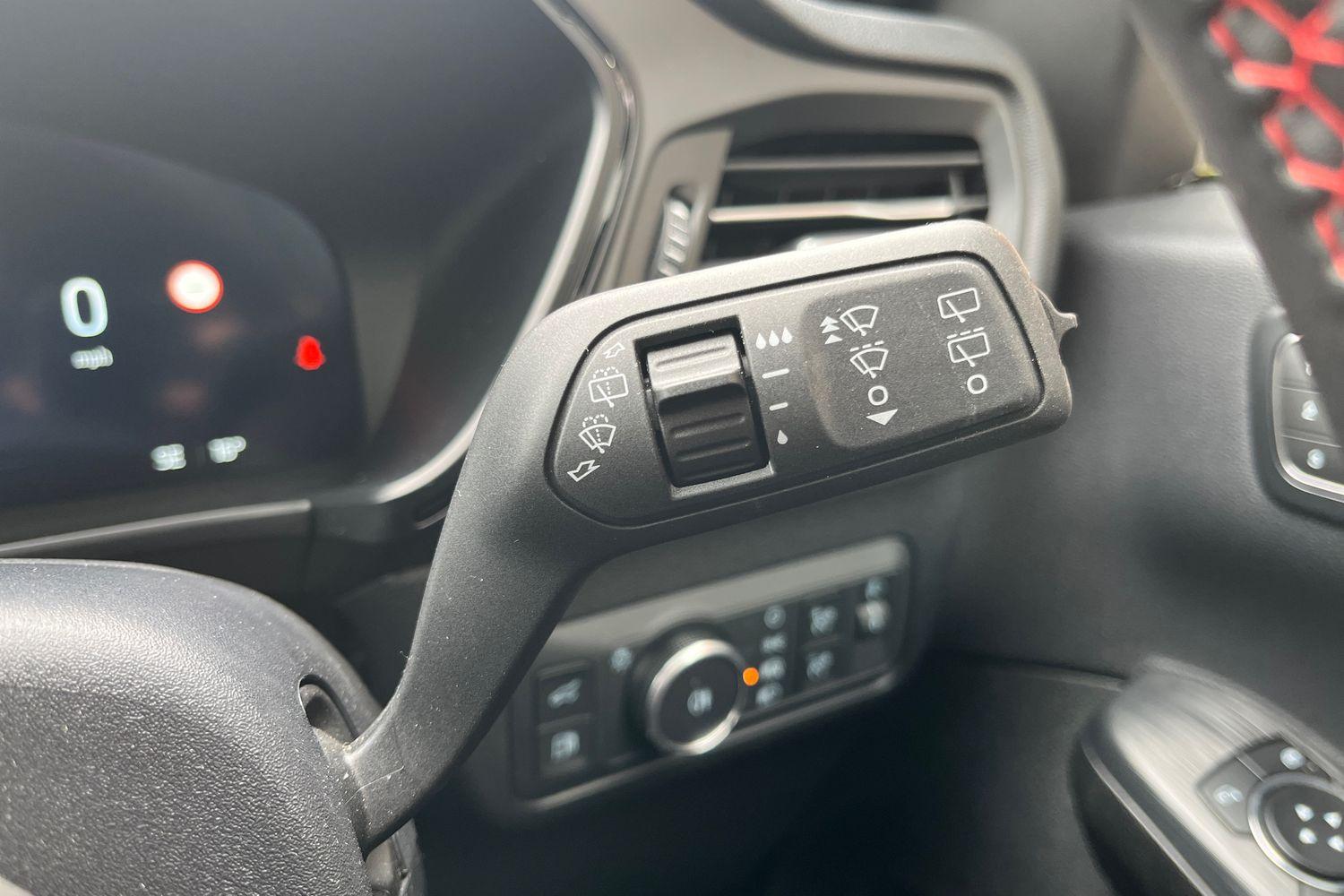 Ford KUGA Photo 14