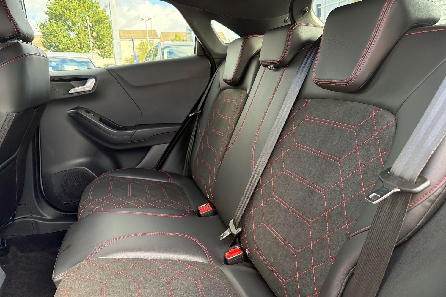 Ford PUMA Photo 19