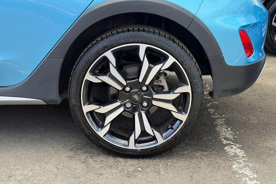Ford FIESTA Photo autoimg-78934cba70b305f3b48ad6631427201bc0817568.jpg