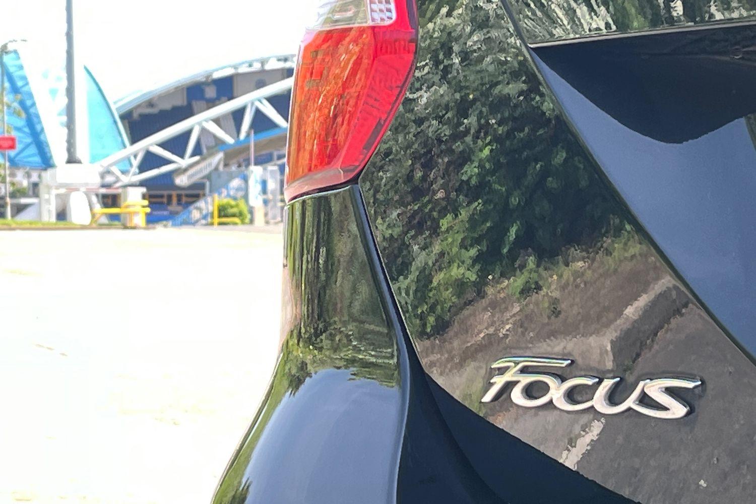 Ford FOCUS Photo 38