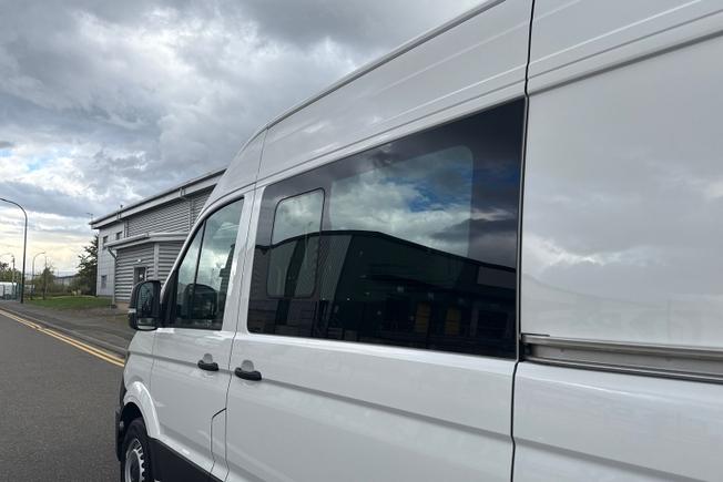 VOLKSWAGEN Crafter Photo 27