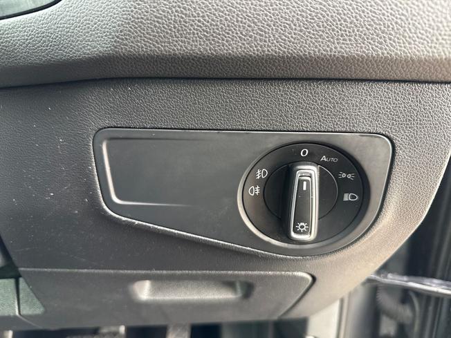 VOLKSWAGEN Tiguan Photo 28