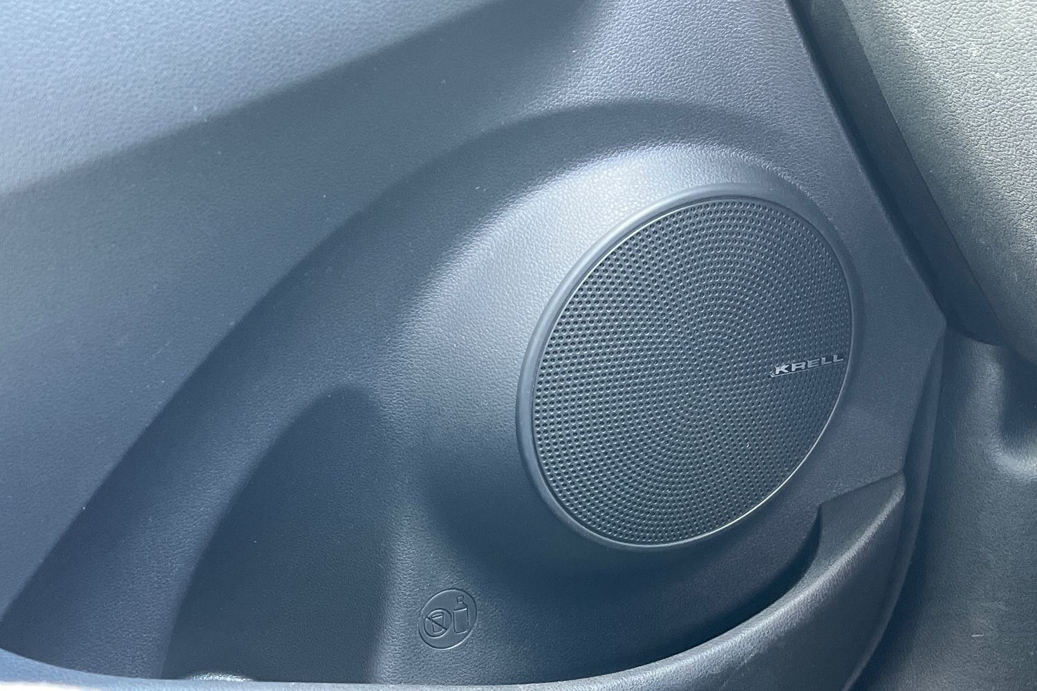 Hyundai KONA Photo 32