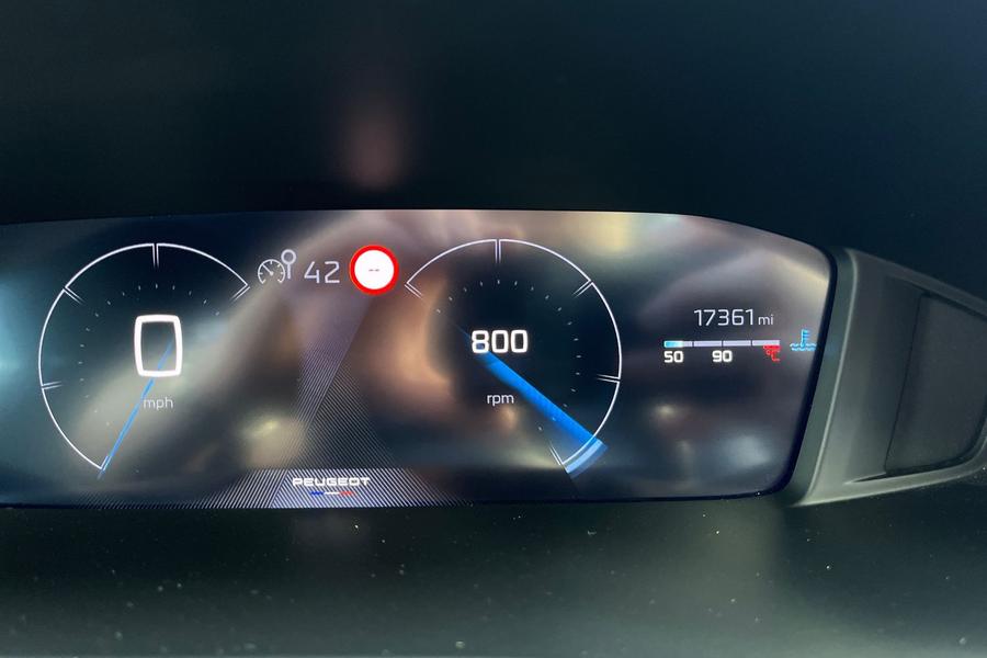 Peugeot 2008 Photo autoimg-78997f18bff6577ef9bffdd16bbd5f46fb3c202c.jpg