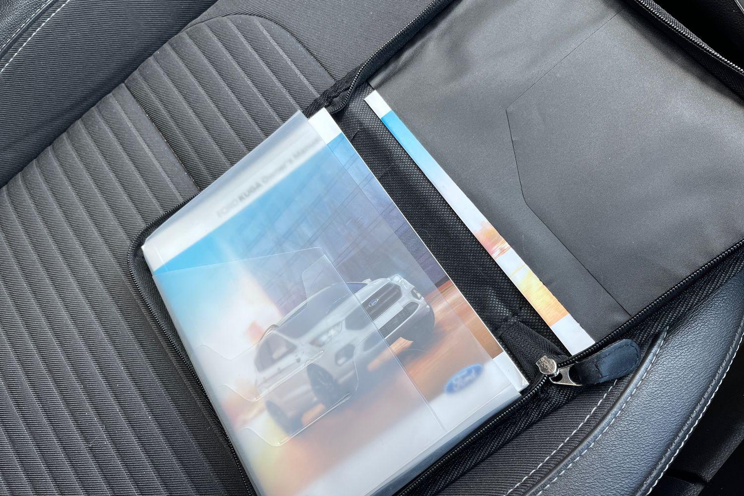 Ford KUGA Photo 21