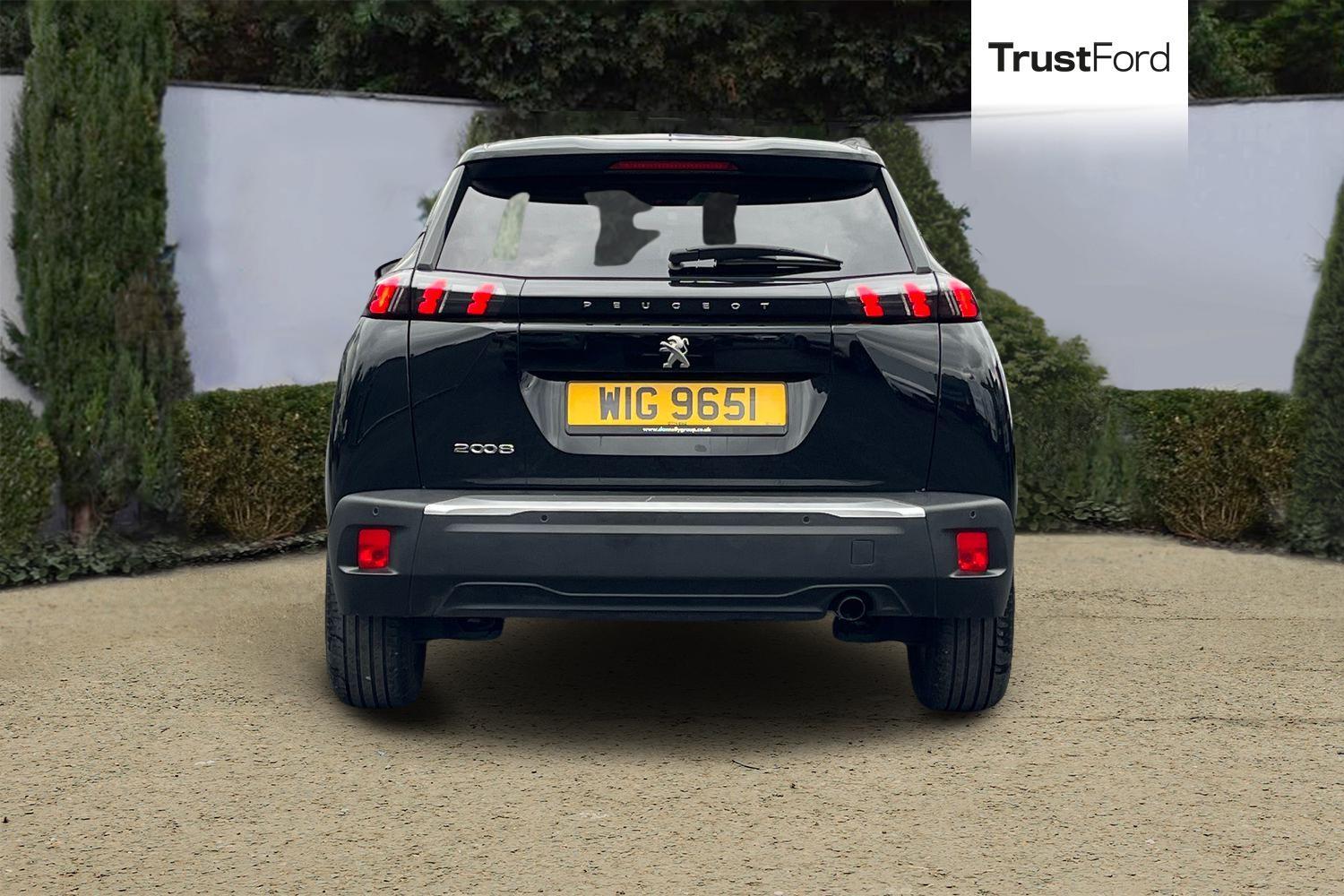 Peugeot 2008 Photo 6
