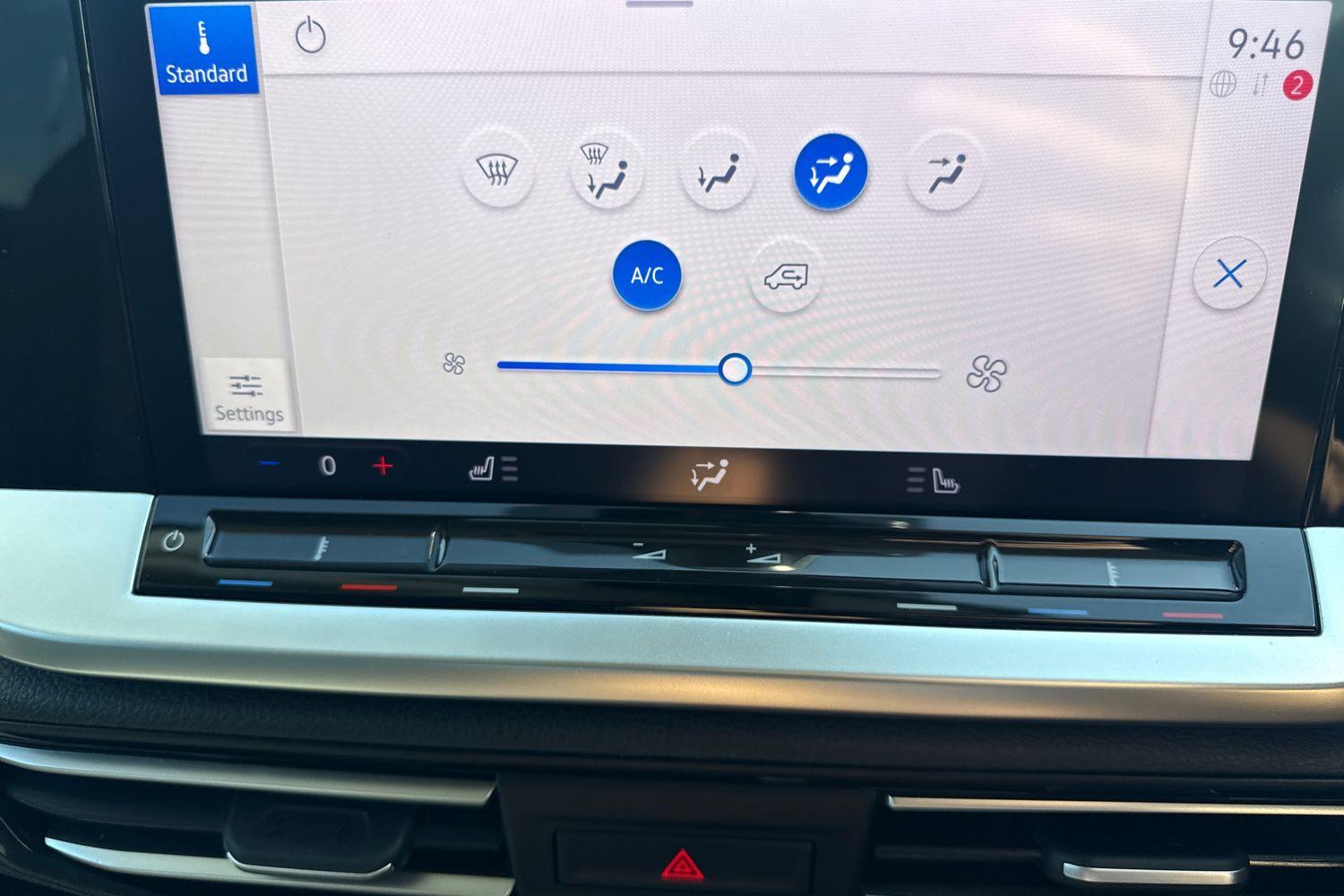 Ford TOURNEO CONNECT Photo 24