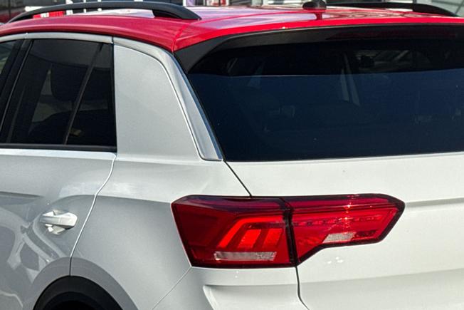 Volkswagen T-Roc Photo 50