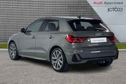 AUDI A1 Photo 3