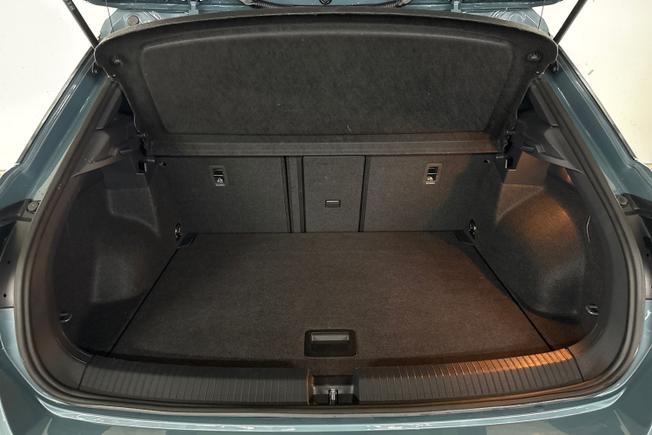 VOLKSWAGEN T-Roc Photo 12