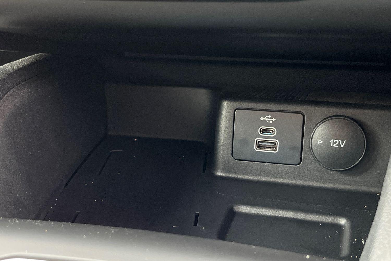 Ford FOCUS Photo 34