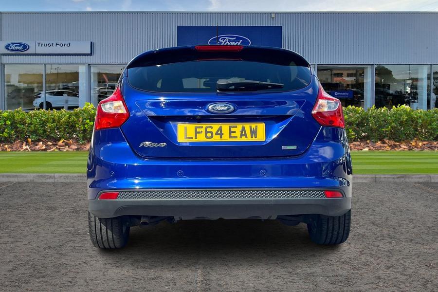 Ford FOCUS Photo autoimg-78aa004856a43fce18f3eb0e4c7dab72393a97fe.jpg