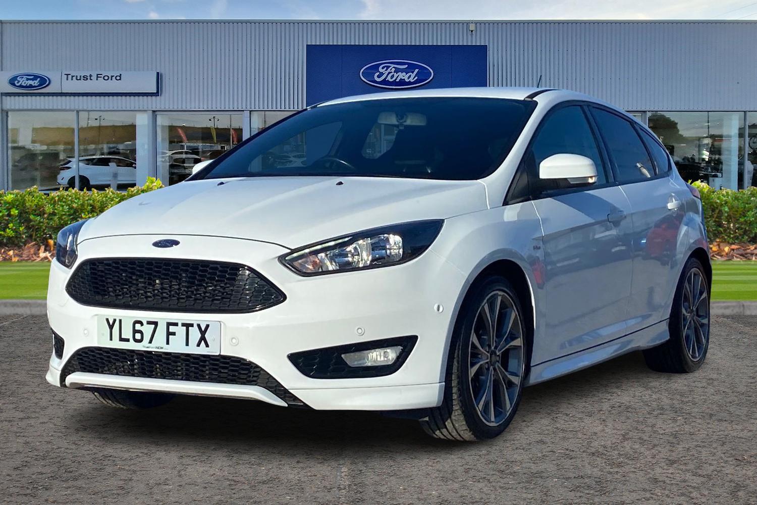 Ford FOCUS Photo 4