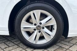 VOLKSWAGEN Golf Photo 5