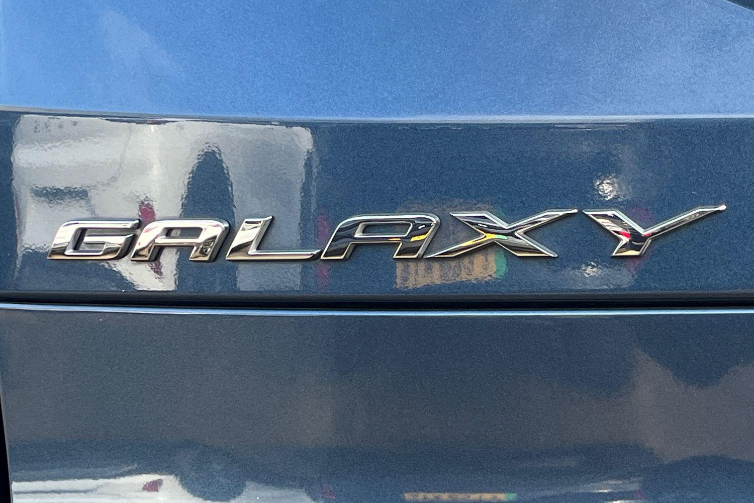 Ford GALAXY Photo 39