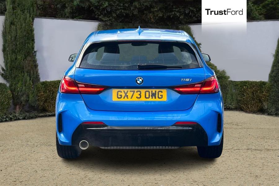 BMW 1 SERIES Photo autoimg-78b63959720b38ead8da181a31e6e479b922b6ca.jpg