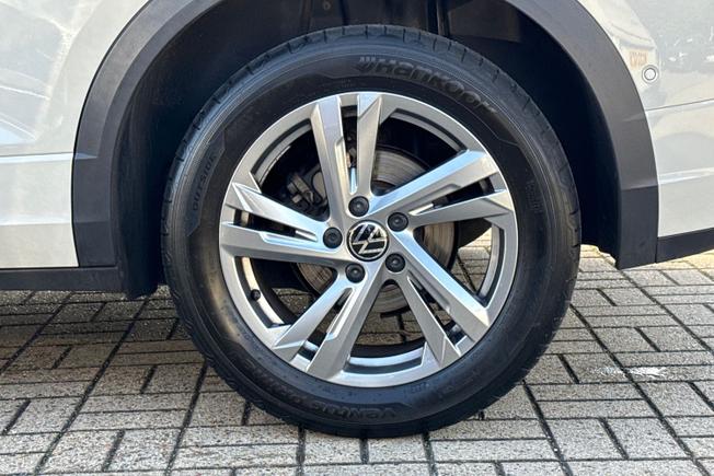 VOLKSWAGEN T-Roc Photo 22
