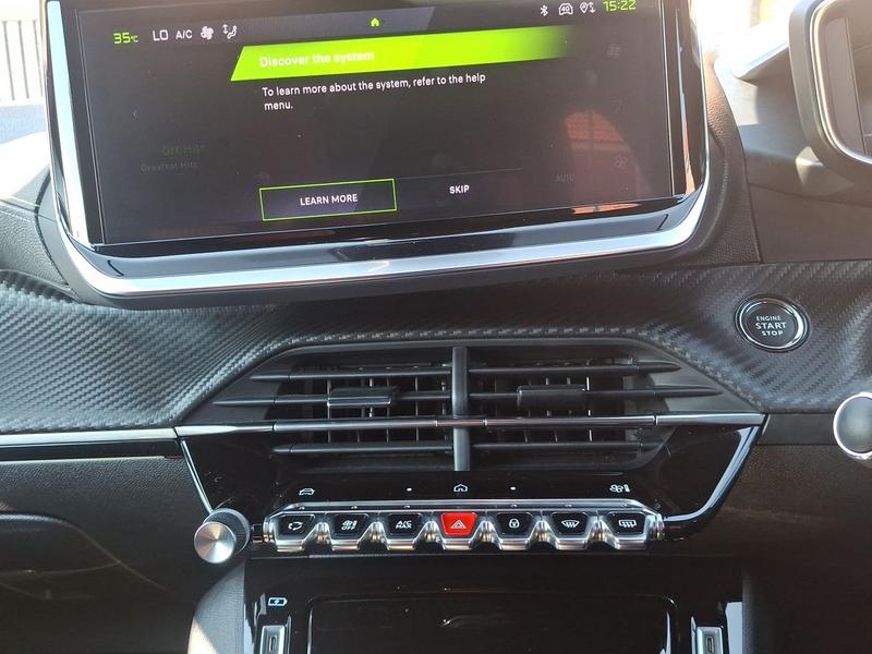 Used Peugeot 208 LO24UDW 23