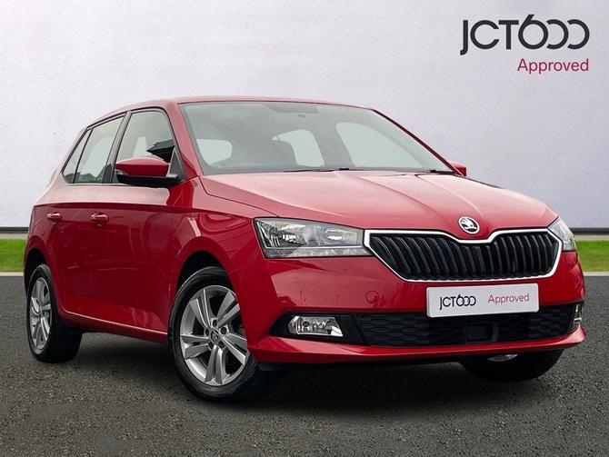 skoda fabia petrol