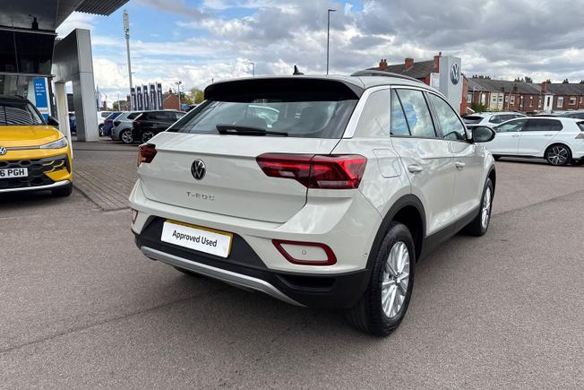VOLKSWAGEN T-Roc Photo 24