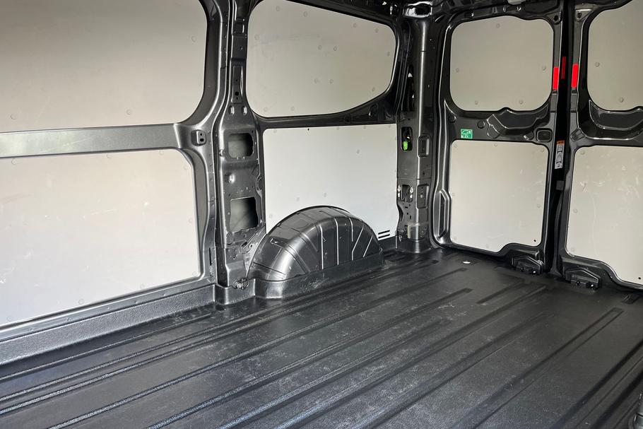 Used Ford TRANSIT CUSTOM WM24NDV 4
