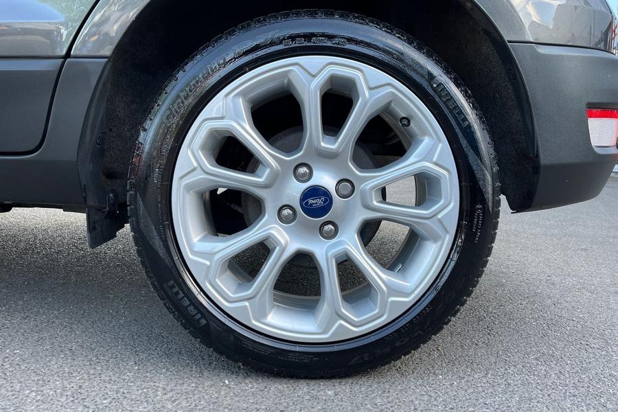 Ford ECOSPORT Photo autoimg-78ce0ae68ea4ad188dbe113ffa237700a1a4e023.jpg