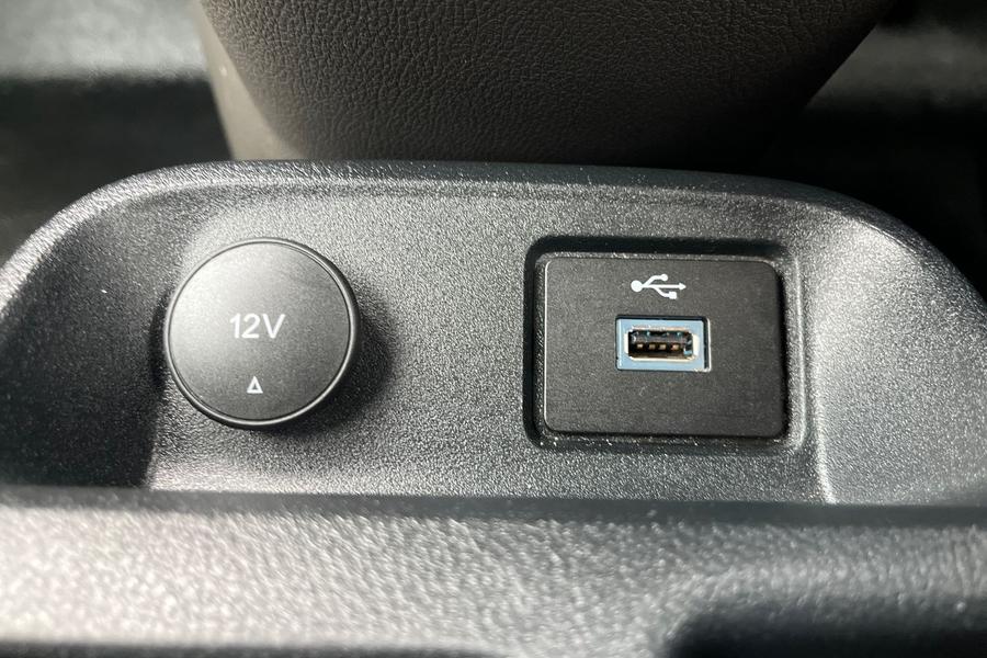 Ford TRANSIT CONNECT Photo autoimg-78cec0f3e0edec5c8a9d7141a98a59f30be5a99b.jpg