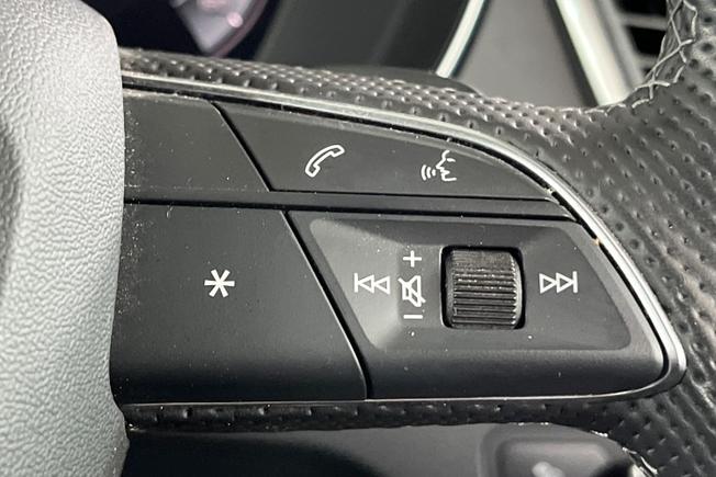 AUDI Q5 Photo 17