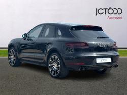 PORSCHE Macan Photo 3