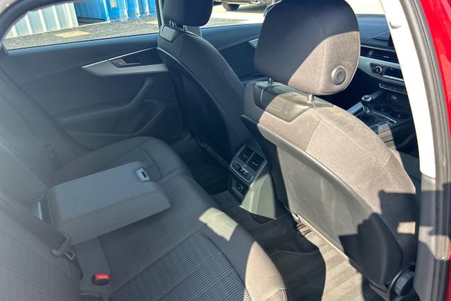 AUDI A4 Avant Photo 57