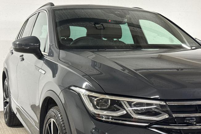 VOLKSWAGEN Tiguan Photo 38