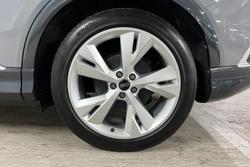 AUDI Q4 E-Tron Photo 5