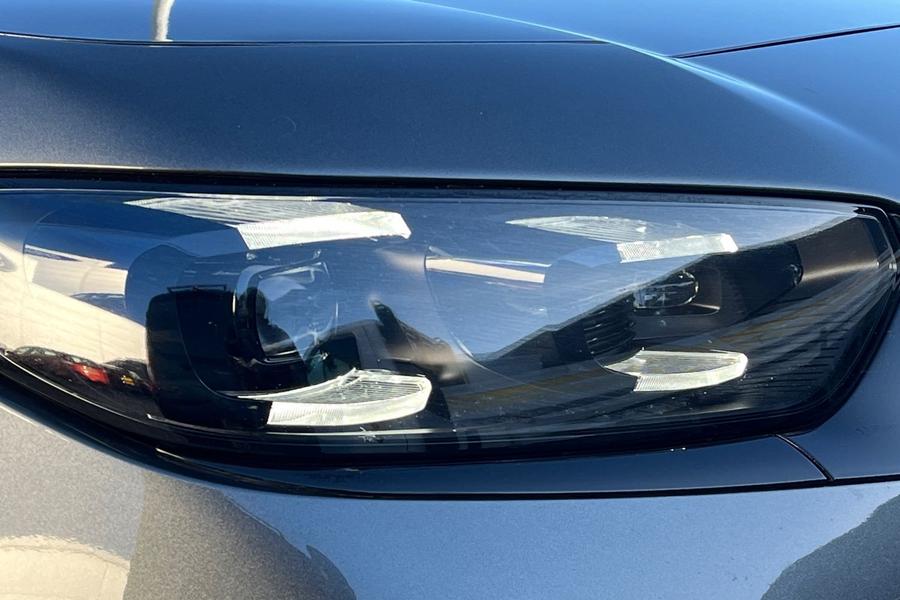 Ford Capri Photo autoimg-78e8abf8d80b45d0b7a6459480bdee952bfcca0a.jpg