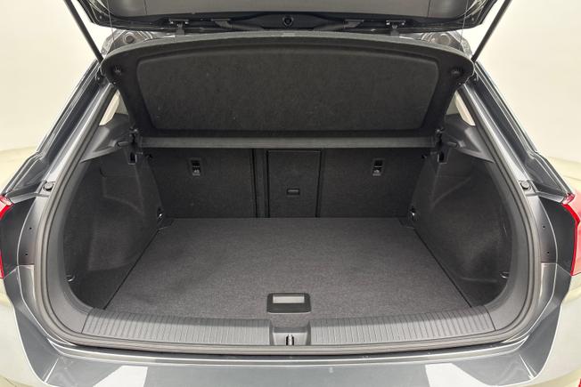 VOLKSWAGEN T-Roc Photo 12
