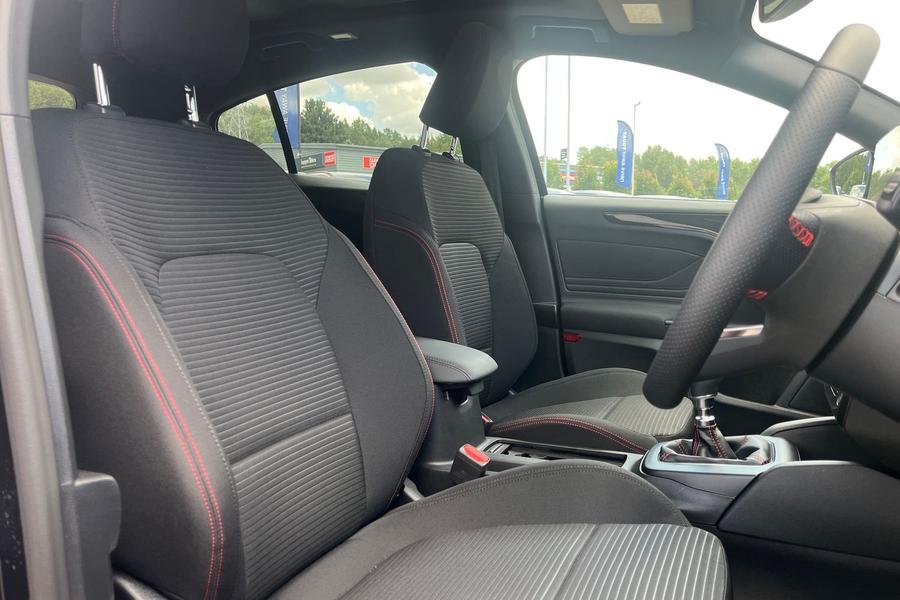 Ford FOCUS Photo autoimg-78ed6dedcfa18b2fddbb39c44240ac4268ad69fa.jpg
