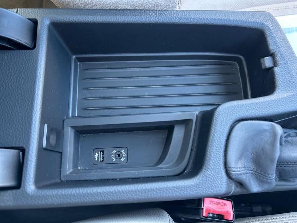 BMW 3 Series Photo autoimg-78eeb089b244340f3c11c54a2838d0d4ca224074.jpg