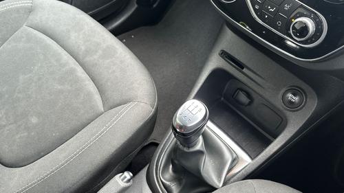 Renault Captur Photo autoimg-78eed09a17c1f63c857332e19b7c661956b76690.jpg