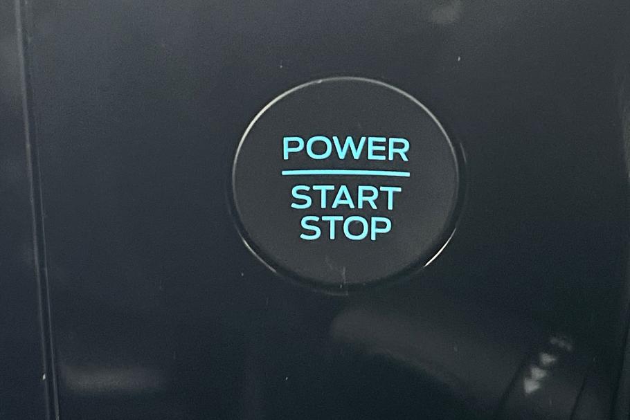 Used Ford TRANSIT COURIER LO25TZX 14