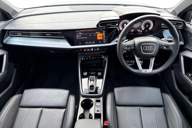 AUDI A3 Photo 10