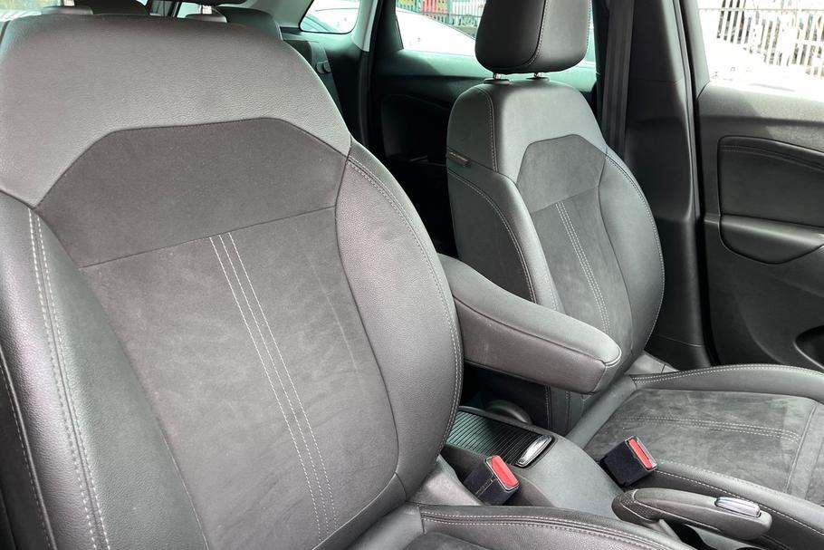 Used Vauxhall Crossland 17