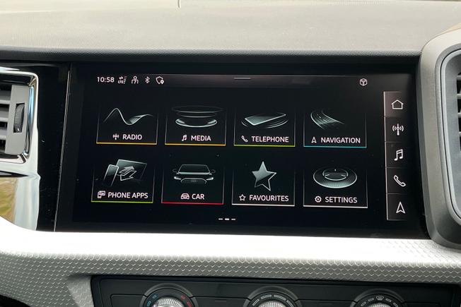 AUDI A1 Photo 14