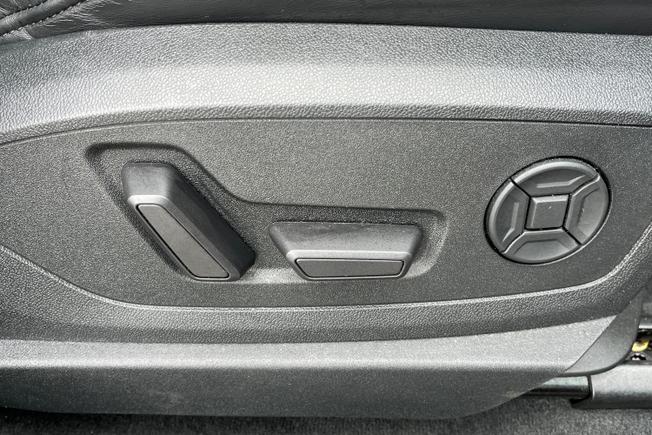 AUDI e-tron Photo 54