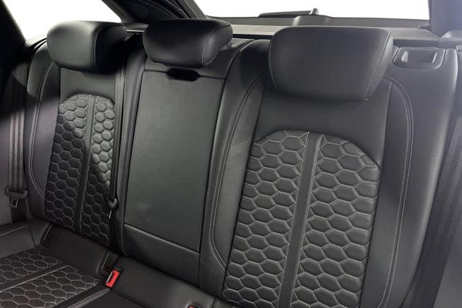 AUDI Rs4 Avant Photo 9